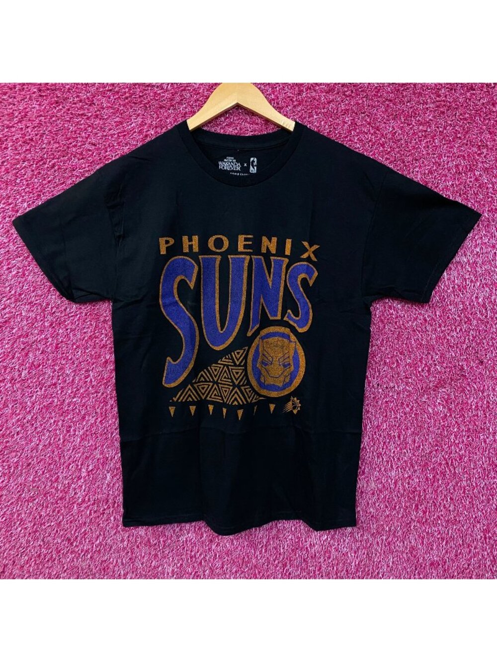 Junk Food Phoenix Suns NBA x Marvel Black Panther Wakanda Forever T-Shirt Large